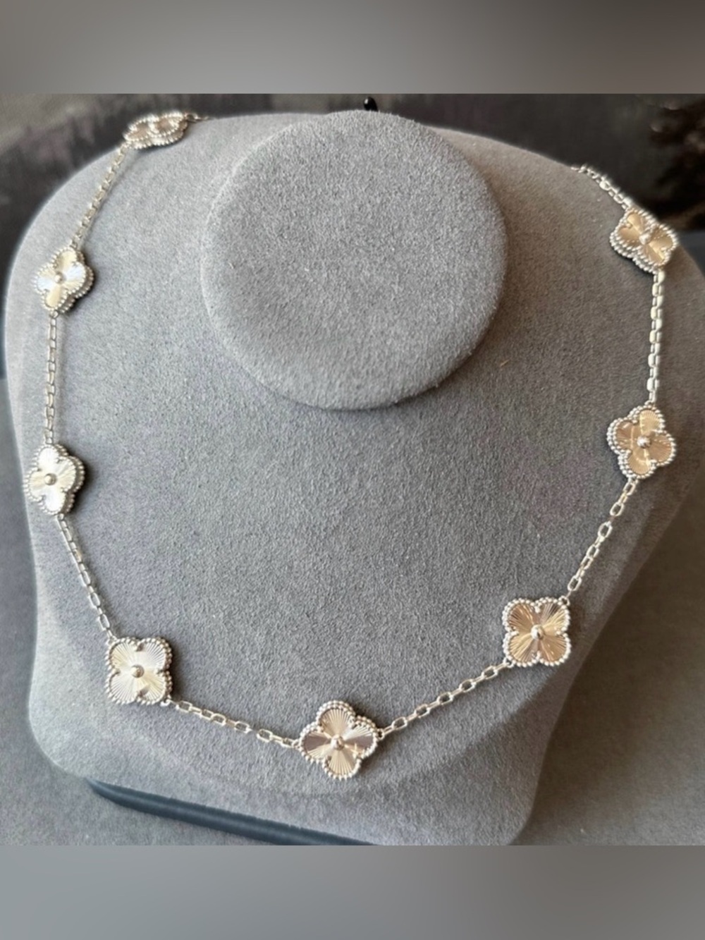 Silver Floral Link Necklace - Elegant Women's Necklace